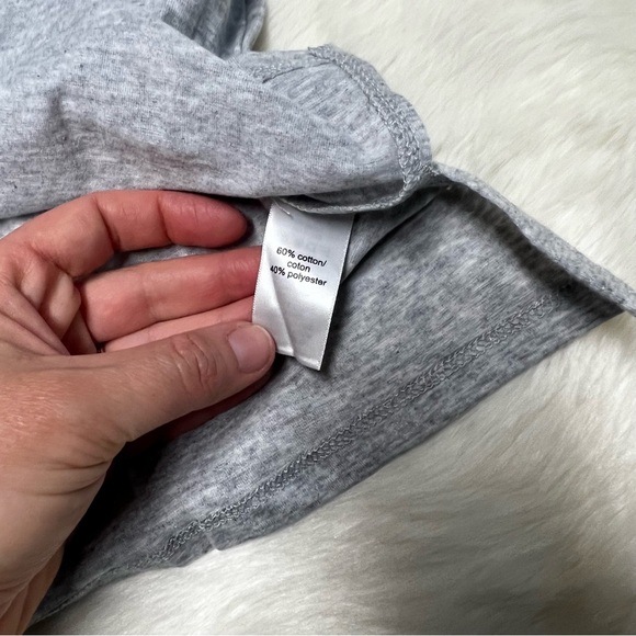 NWT Maurice’s gray t-shirt‎ with sewn pearl details - Picture 4 of 6